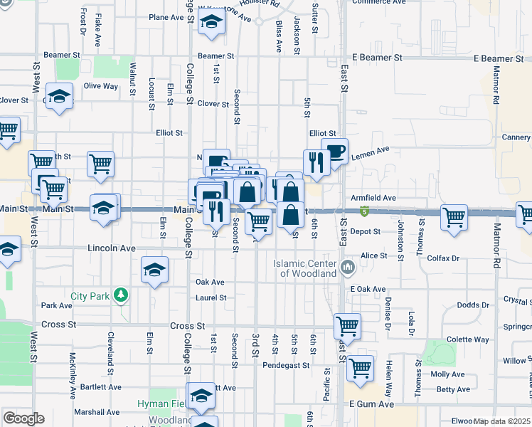 map of restaurants, bars, coffee shops, grocery stores, and more near 812 Main Street in Woodland