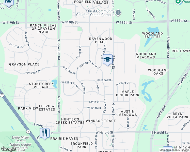 map of restaurants, bars, coffee shops, grocery stores, and more near 12298 South Clinton Court in Olathe