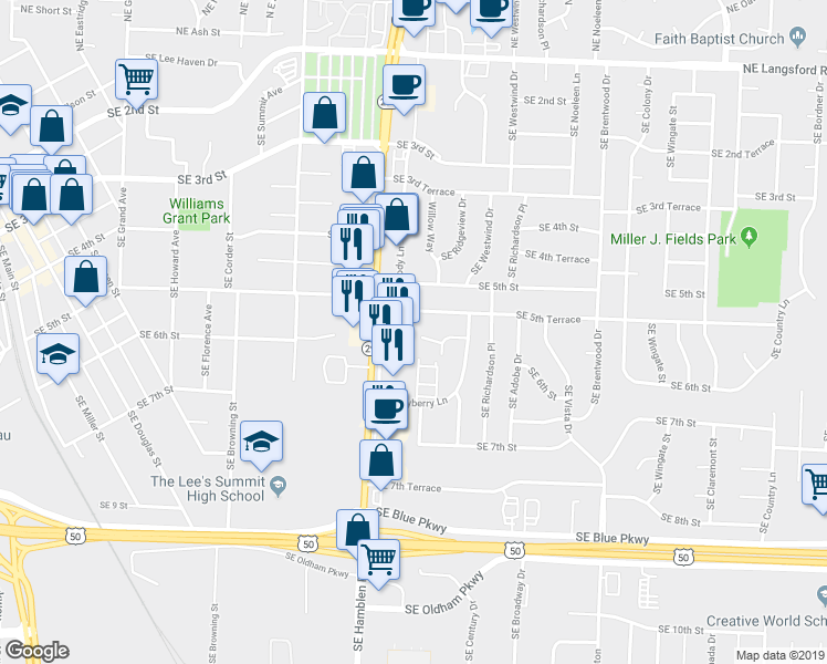 map of restaurants, bars, coffee shops, grocery stores, and more near 904 Southeast Hampton Court in Lee's Summit