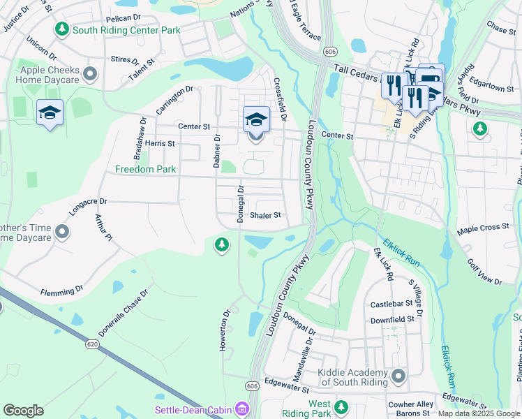 map of restaurants, bars, coffee shops, grocery stores, and more near 42793 Pilgrim Square in Chantilly
