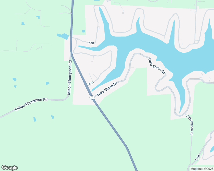 map of restaurants, bars, coffee shops, grocery stores, and more near 75S G Street in Lake Lotawana