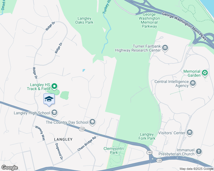 map of restaurants, bars, coffee shops, grocery stores, and more near 819 Turkey Run Road in McLean