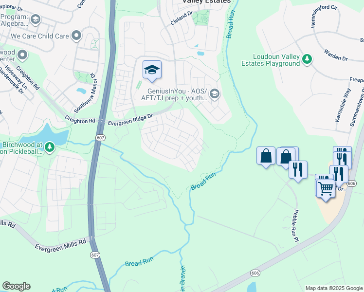 map of restaurants, bars, coffee shops, grocery stores, and more near 43219 Thoroughfare Gap Terrace in Ashburn