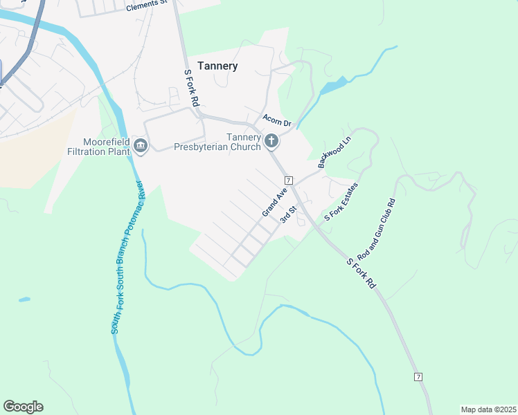 map of restaurants, bars, coffee shops, grocery stores, and more near 212 3rd Street in Moorefield