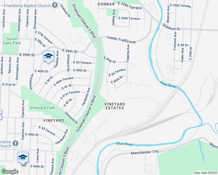 map of restaurants, bars, coffee shops, grocery stores, and more near 4015 Oakley Avenue in Kansas City