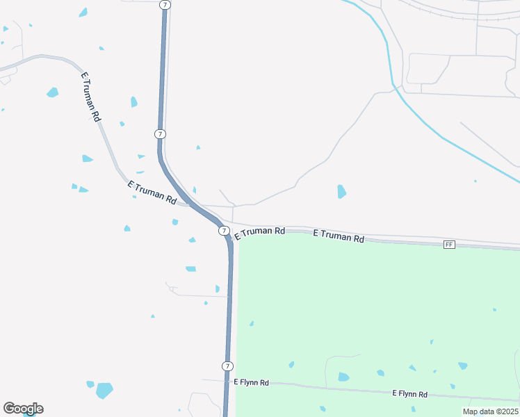 map of restaurants, bars, coffee shops, grocery stores, and more near 25600-25898 Commander's Ridge in Independence