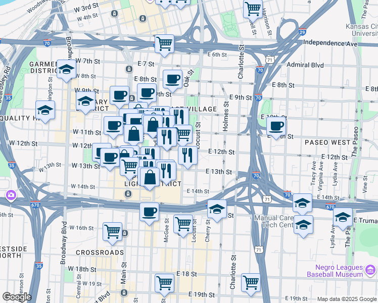 map of restaurants, bars, coffee shops, grocery stores, and more near 1205 Oak Street in Kansas City