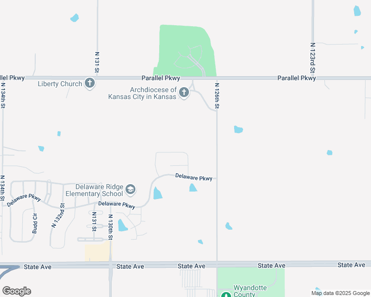 map of restaurants, bars, coffee shops, grocery stores, and more near 12706 Walker Avenue in Kansas City