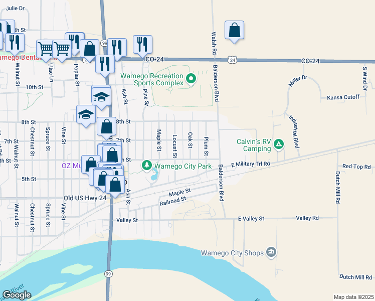 map of restaurants, bars, coffee shops, grocery stores, and more near 607 Oak Street in Wamego