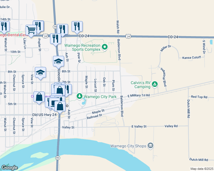 map of restaurants, bars, coffee shops, grocery stores, and more near 607 Oak St in Wamego