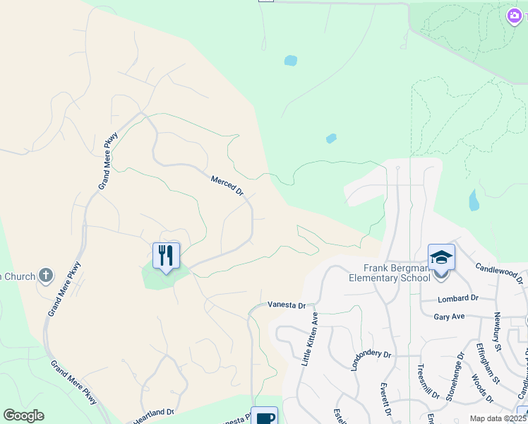 map of restaurants, bars, coffee shops, grocery stores, and more near 4904 Lake Course Circle in Manhattan