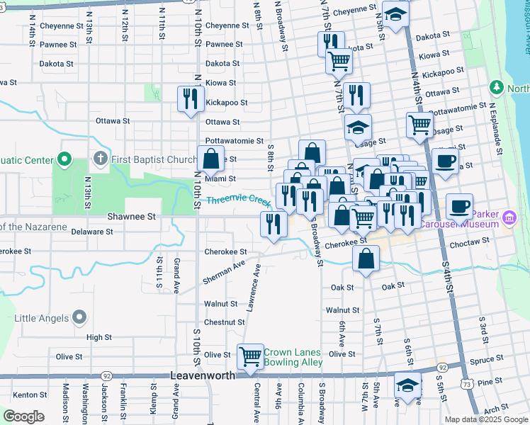 map of restaurants, bars, coffee shops, grocery stores, and more near 812 Shawnee Street in Leavenworth