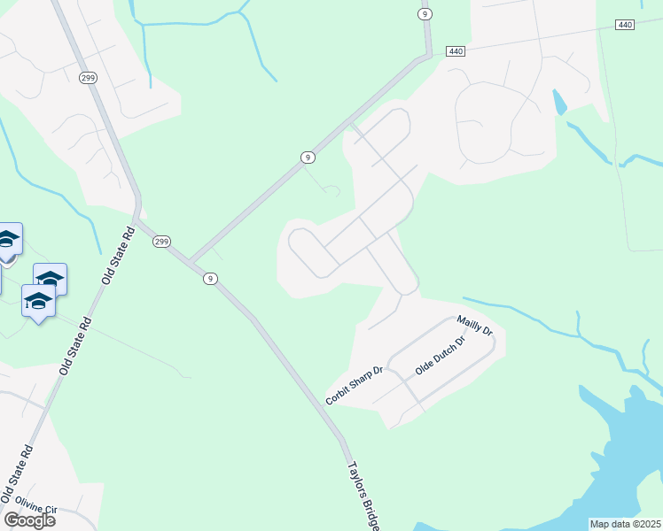 map of restaurants, bars, coffee shops, grocery stores, and more near 104 Cantwell Drive in Middletown