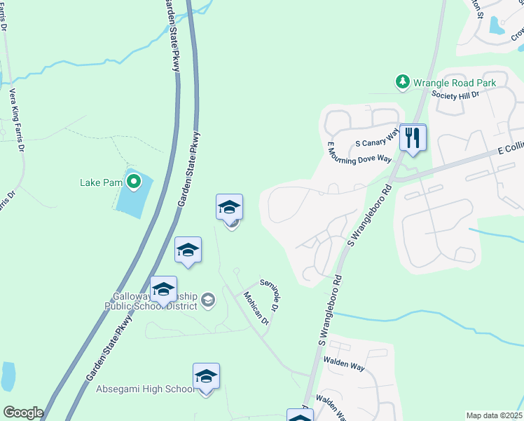 map of restaurants, bars, coffee shops, grocery stores, and more near 141 Club Place in Galloway