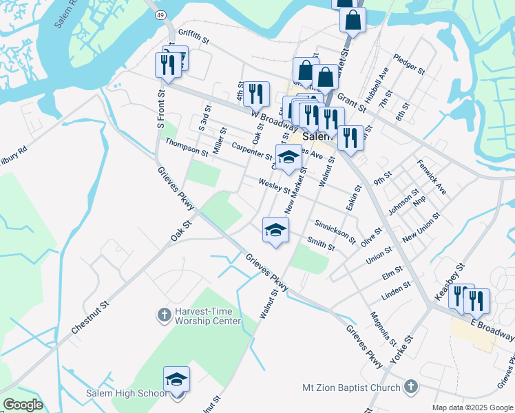 map of restaurants, bars, coffee shops, grocery stores, and more near 103 Chestnut Street in Salem