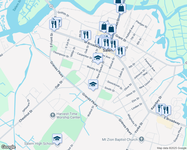 map of restaurants, bars, coffee shops, grocery stores, and more near 8 Van Meter Terrace in Salem