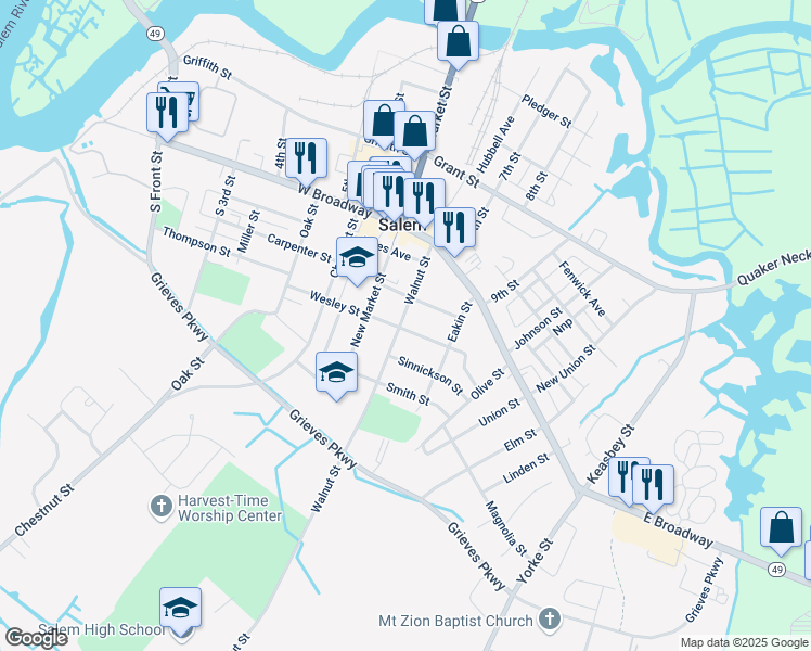 map of restaurants, bars, coffee shops, grocery stores, and more near 46 Walnut Street in Salem