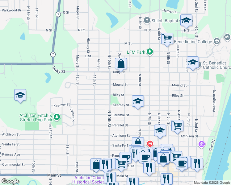 map of restaurants, bars, coffee shops, grocery stores, and more near 810 North 10th Street in Atchison