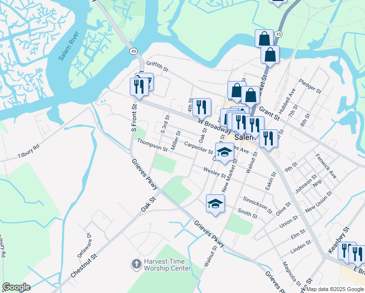 map of restaurants, bars, coffee shops, grocery stores, and more near 125 Carpenter St in Salem
