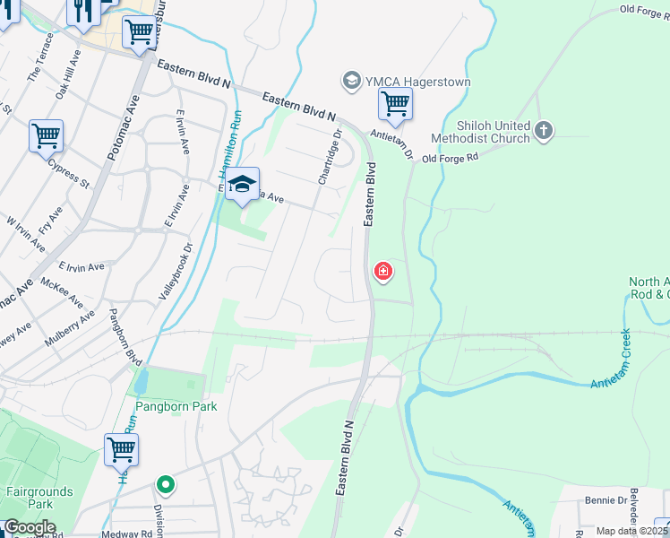 map of restaurants, bars, coffee shops, grocery stores, and more near 1072 Plateau Court in Hagerstown