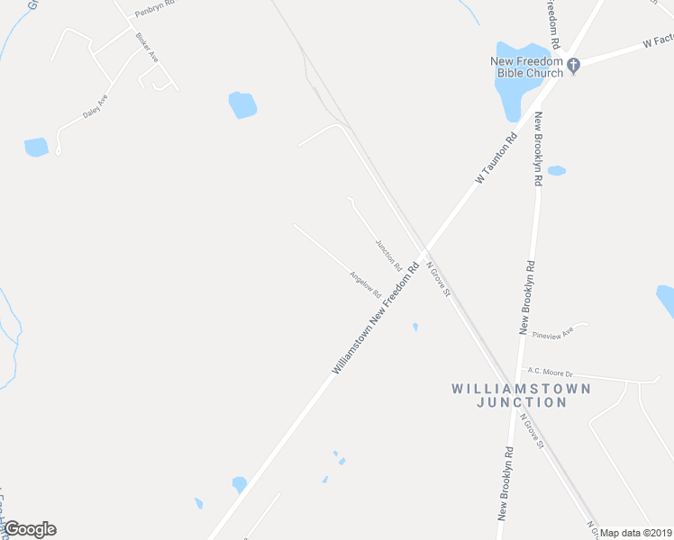 map of restaurants, bars, coffee shops, grocery stores, and more near 415 Angelow Road in Berlin
