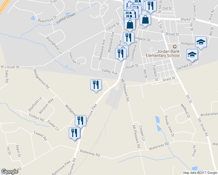 map of restaurants, bars, coffee shops, grocery stores, and more near 16 Circle Drive in Oxford