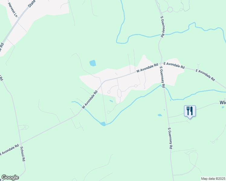 map of restaurants, bars, coffee shops, grocery stores, and more near 5 Moorings Road in West Grove