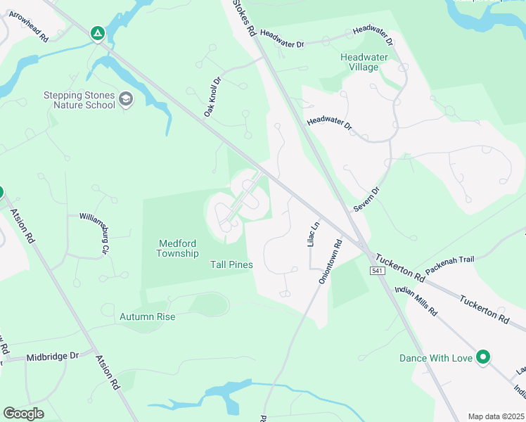 map of restaurants, bars, coffee shops, grocery stores, and more near 2 Pendleton Court in Medford