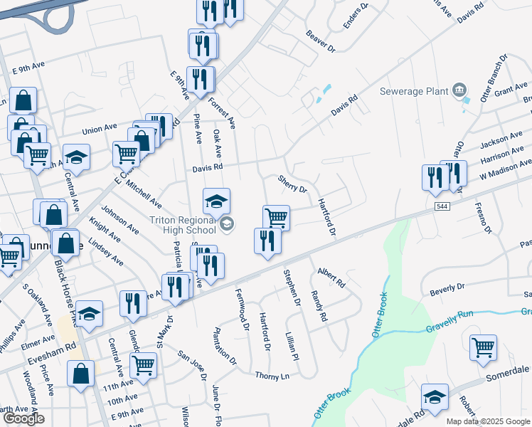 map of restaurants, bars, coffee shops, grocery stores, and more near 582 Sherrington Lane in Runnemede