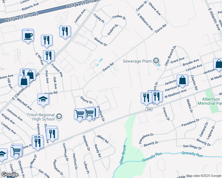 map of restaurants, bars, coffee shops, grocery stores, and more near 3104 Davis Road in Barrington