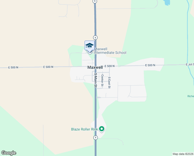 map of restaurants, bars, coffee shops, grocery stores, and more near 109 South Main Street in Maxwell