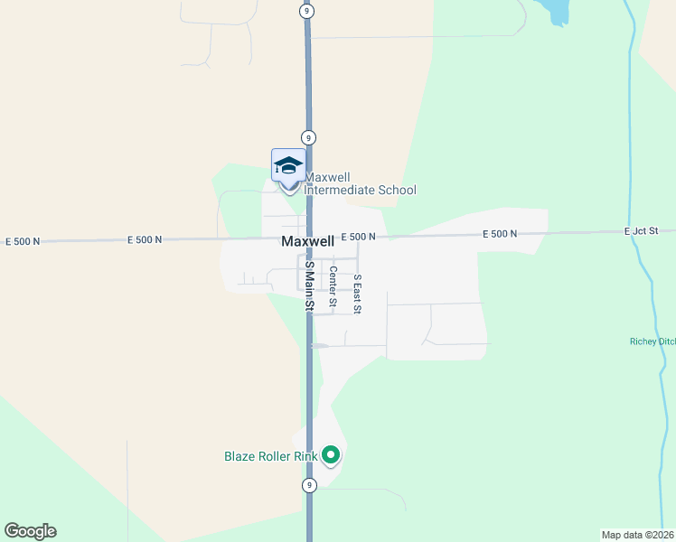 map of restaurants, bars, coffee shops, grocery stores, and more near 107 Center Street in Maxwell