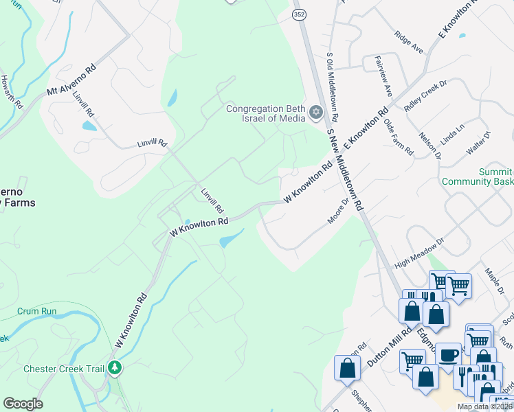 map of restaurants, bars, coffee shops, grocery stores, and more near 89-99 W Knowlton Rd in Brookhaven