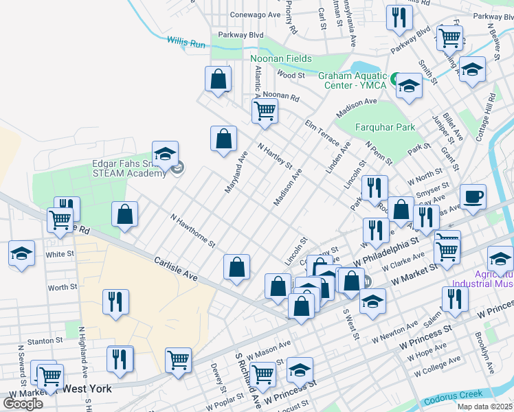 map of restaurants, bars, coffee shops, grocery stores, and more near 526 North West Street in York