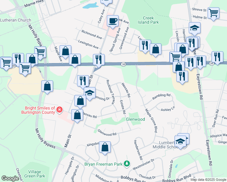 map of restaurants, bars, coffee shops, grocery stores, and more near 2 Estate Road in Lumberton