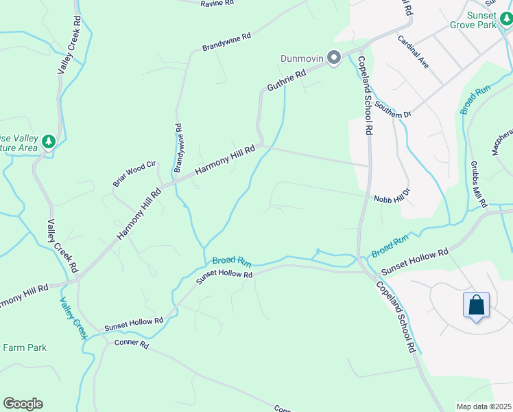 map of restaurants, bars, coffee shops, grocery stores, and more near 823 Happy Creek Lane in West Chester