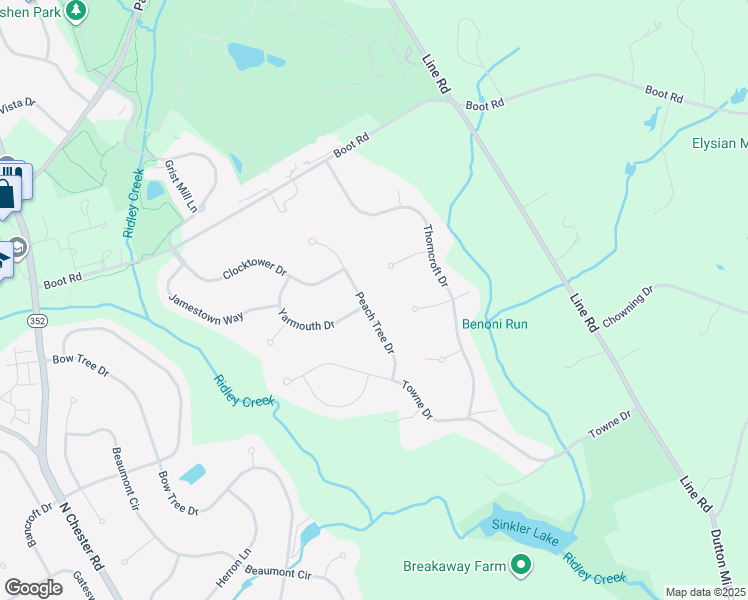 map of restaurants, bars, coffee shops, grocery stores, and more near 713 Peach Tree Drive in West Chester