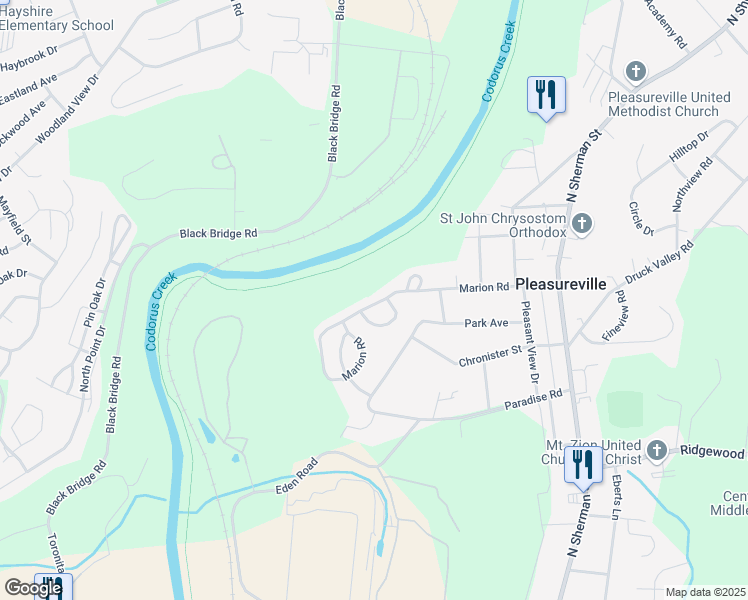 map of restaurants, bars, coffee shops, grocery stores, and more near 2132 Maple Crest Boulevard in York