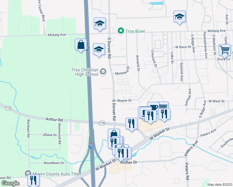 map of restaurants, bars, coffee shops, grocery stores, and more near 1590 Hawk Circle in Troy