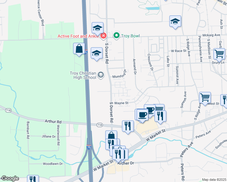 map of restaurants, bars, coffee shops, grocery stores, and more near 1590 Hawk Circle in Troy
