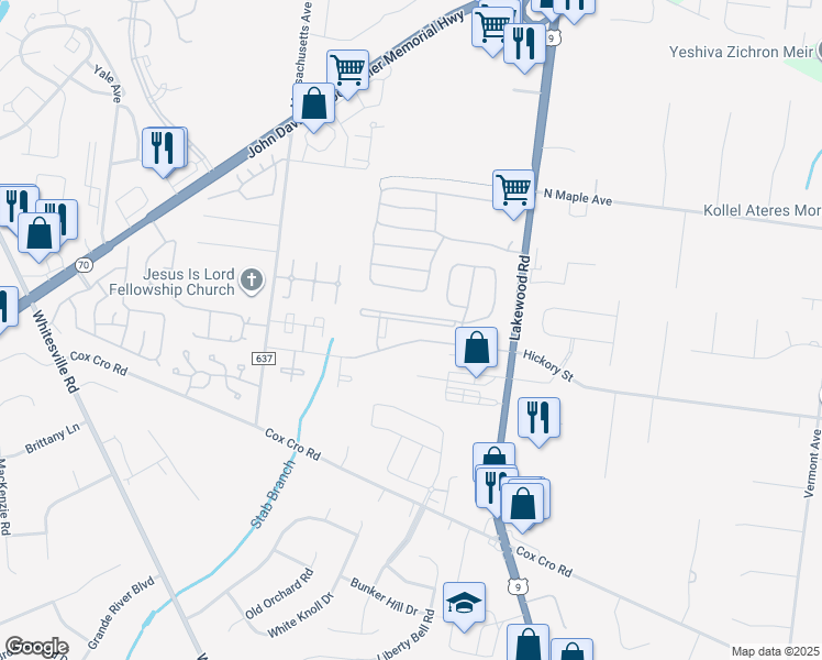 map of restaurants, bars, coffee shops, grocery stores, and more near 700 Stallion Circle West in Toms River