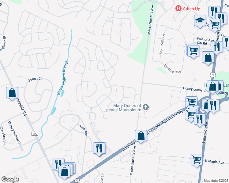 map of restaurants, bars, coffee shops, grocery stores, and more near 2558 Ridgemont Court in Toms River