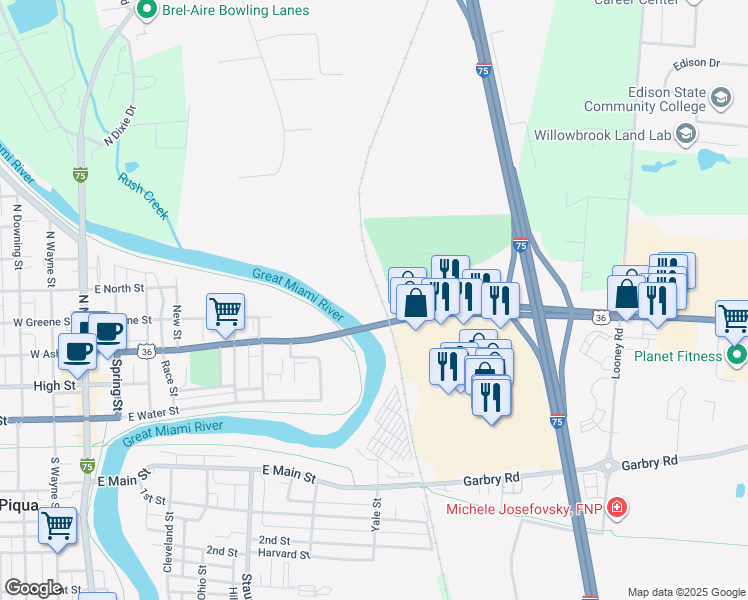 map of restaurants, bars, coffee shops, grocery stores, and more near 950 E Ash St in Piqua