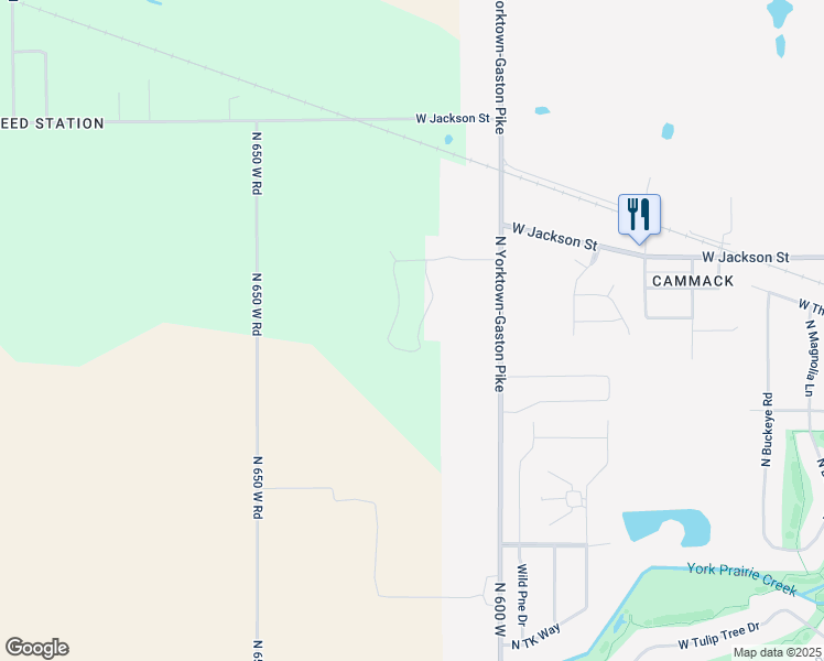 map of restaurants, bars, coffee shops, grocery stores, and more near 1901 N Lake Forest Dr in Yorktown