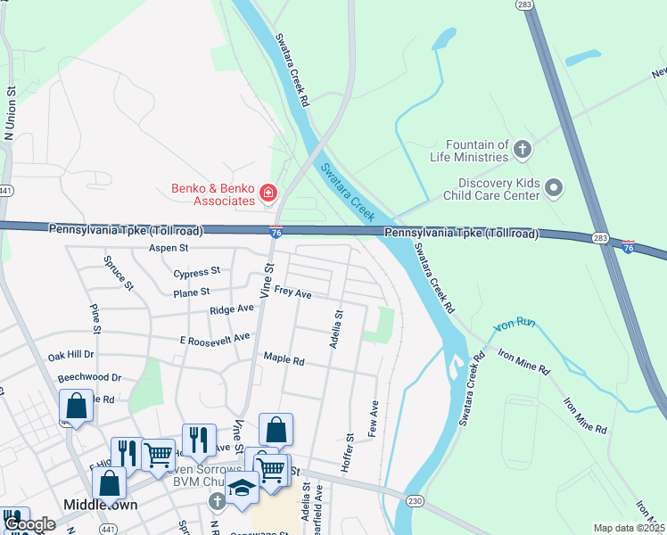 map of restaurants, bars, coffee shops, grocery stores, and more near 8 Caravan Court in Middletown