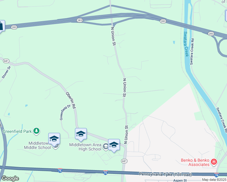 map of restaurants, bars, coffee shops, grocery stores, and more near 9 Davis Drive in Middletown
