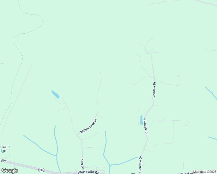 map of restaurants, bars, coffee shops, grocery stores, and more near 128 Willow Lake Drive in Carlisle