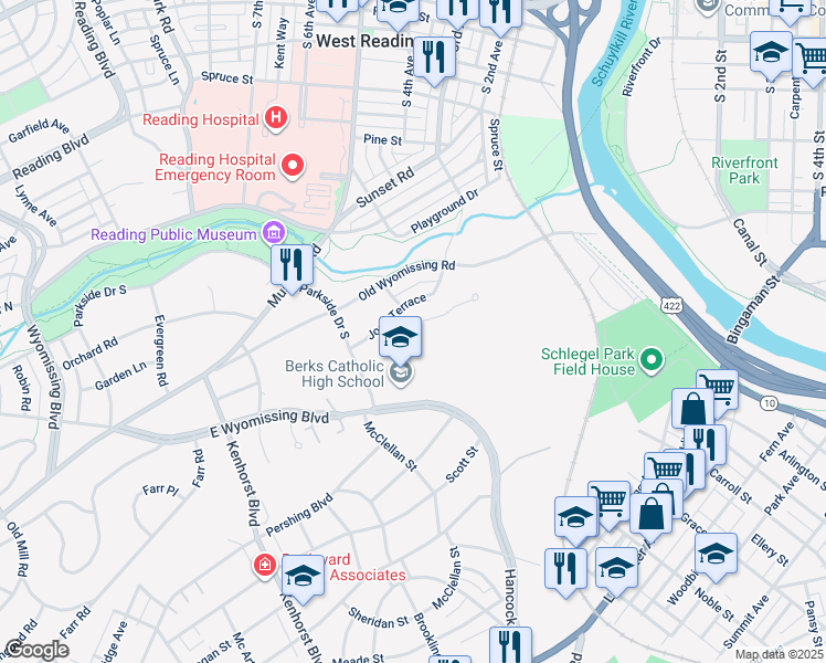 map of restaurants, bars, coffee shops, grocery stores, and more near 904 Summit Chase Dr in Reading