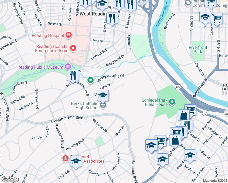 map of restaurants, bars, coffee shops, grocery stores, and more near 806 Summit Chase Drive in Reading