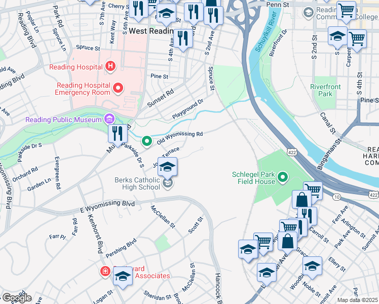 map of restaurants, bars, coffee shops, grocery stores, and more near 747 Summit Chase Drive in Reading